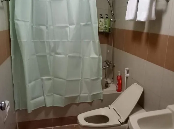 Studio Unit By The Bay Aparthotel Manila